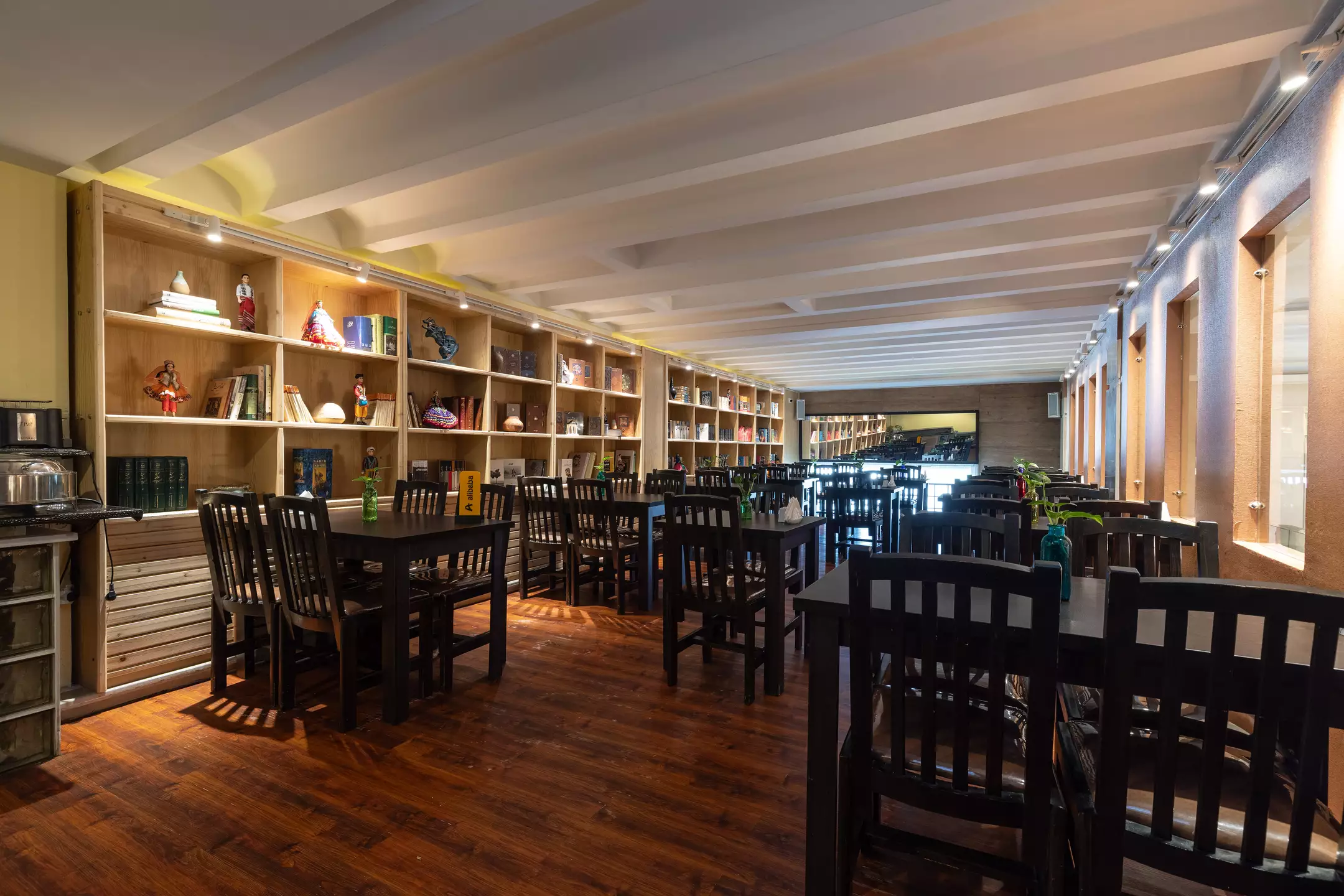 هتل آپارتمان ملل بندر انزلی